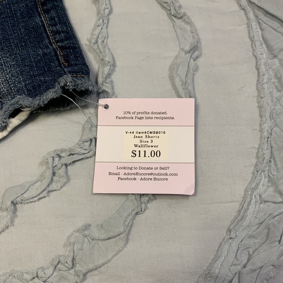 Wallflower Jean Summer Shorts Junior Size 3 - Picture 3 of 3